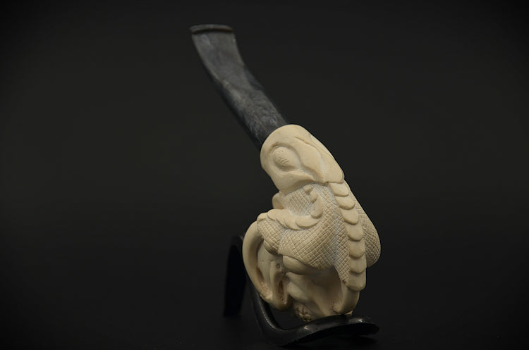 Anatomical Skull Art Meerschaum Pipe