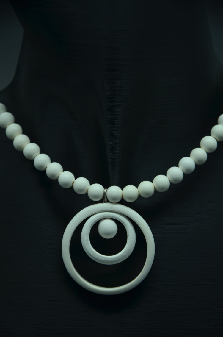 Circle Core Pendant Meerschaum Necklace