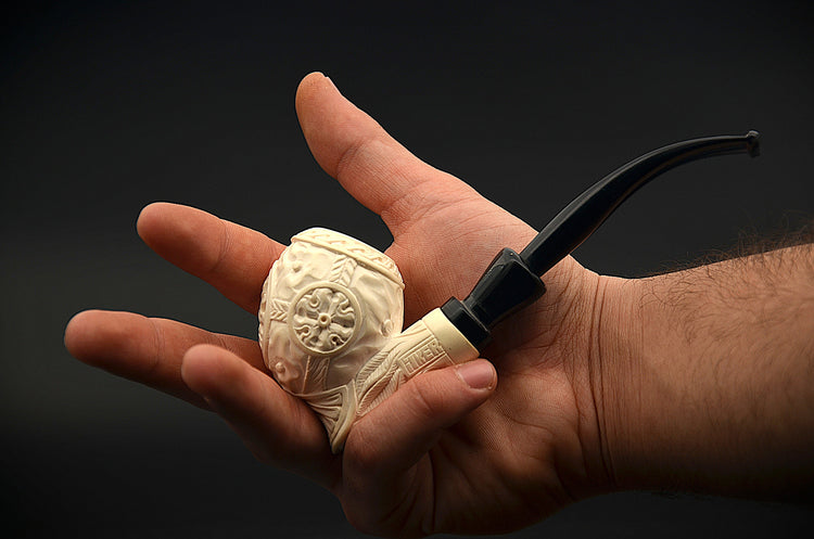 Ornate Relief Classic Meerschaum Pipe