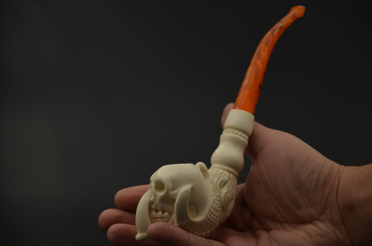Aggressive Skull Carved Meerschaum Pipe