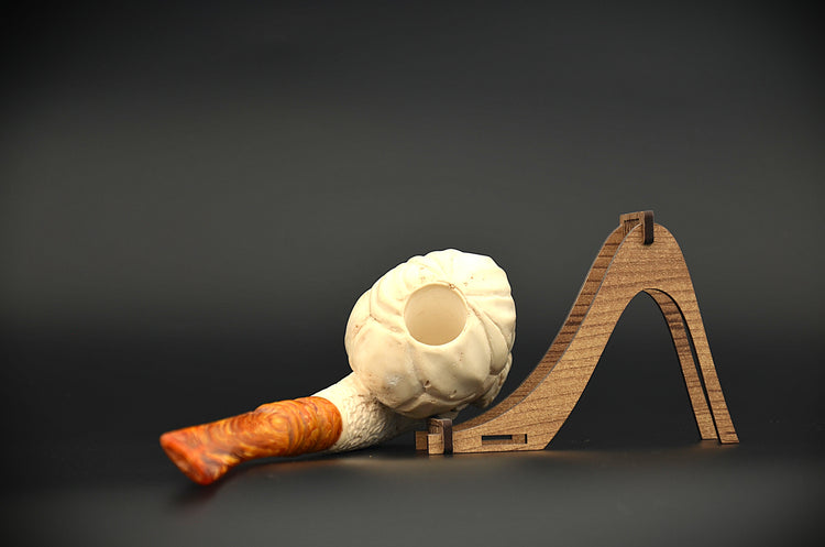 Hand Carved Ottoman Figure Meerschaum Pipe