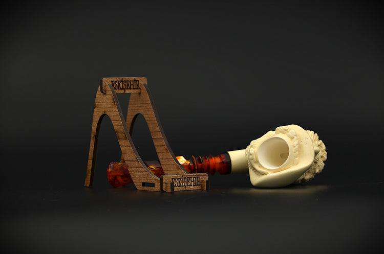 Old World Storyteller Meerschaum Pipe