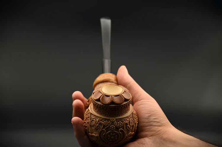Ornate Floral Relief Meerschaum Pipe