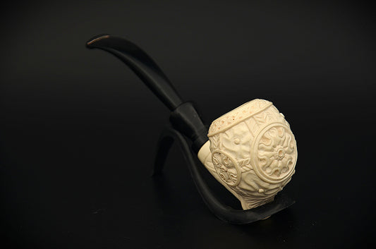Ornate Relief Classic Meerschaum Pipe