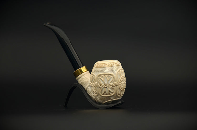 Patterned Carved Classic Meerschaum Pipe