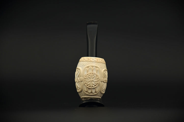 Patterned Carved Classic Meerschaum Pipe