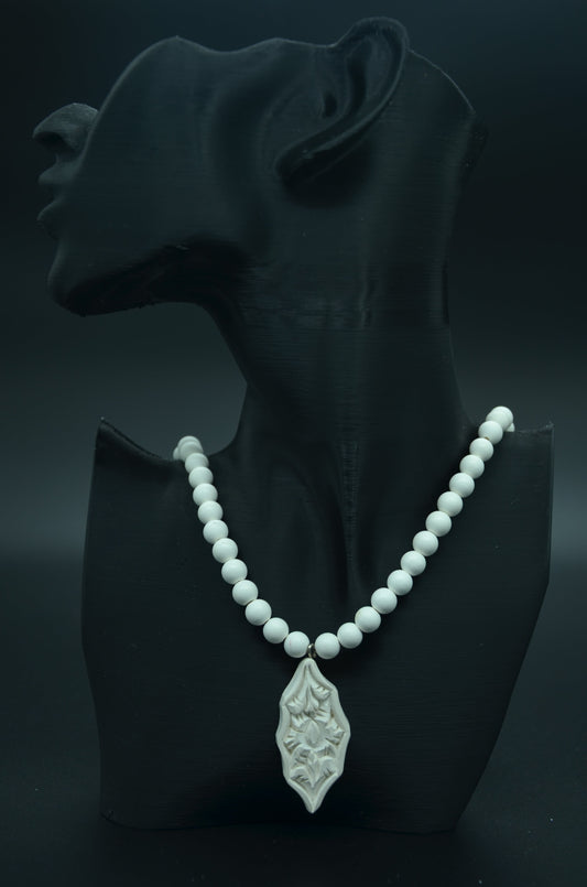 Relief Drop Pendant Meerschaum Necklace